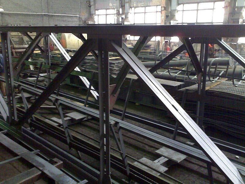 Металлоконструкции эстакады заказать изготовление по выгодным ценам на заводе металлоконструкций СтройМК в Красноярске