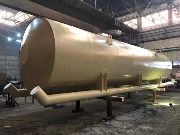 Резервуары для нефтепродуктов по выгодным ценам на заводе металлоконструкций СтройМК в Красноярске