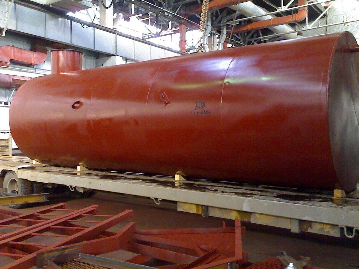 Резервуары стальные подземные по выгодным ценам на заводе металлоконструкций СтройМК в Красноярске